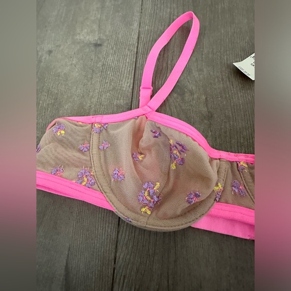 New Aerie 34A Show Off Embroidered Unlined Bra - Picture 2 of 14